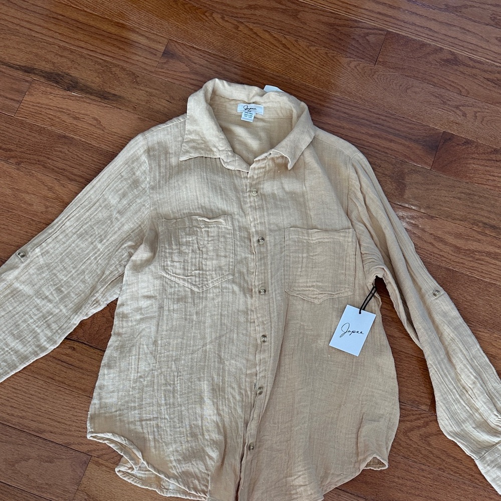 Japna Light Tan Button-Up Shirt nwt